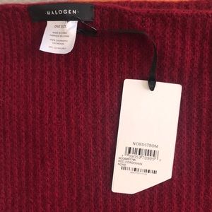 NWT Cashmere circles scarf